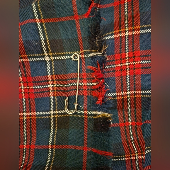 Vintage Highland Queen Plaid Tartan Kilt Skirt - Picture 4 of 5